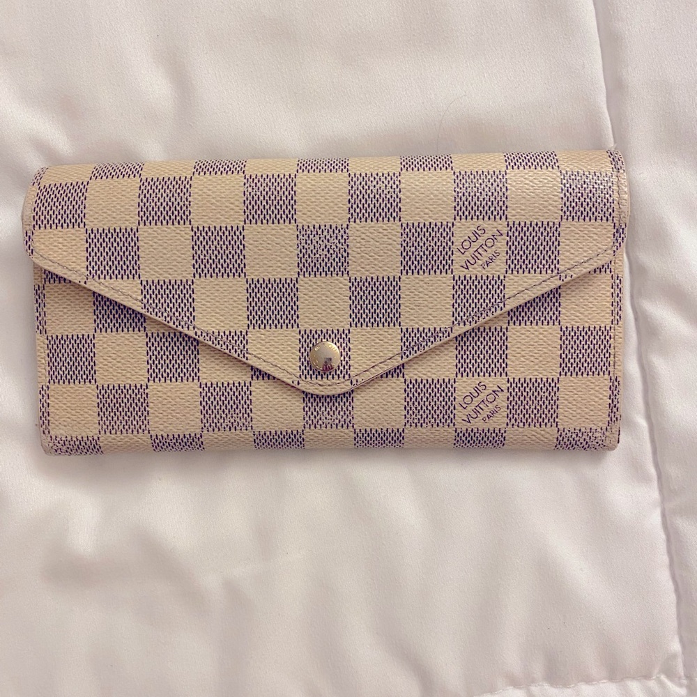 Authentic LOUIS VUITTON Josephine Wallet Damier Azur